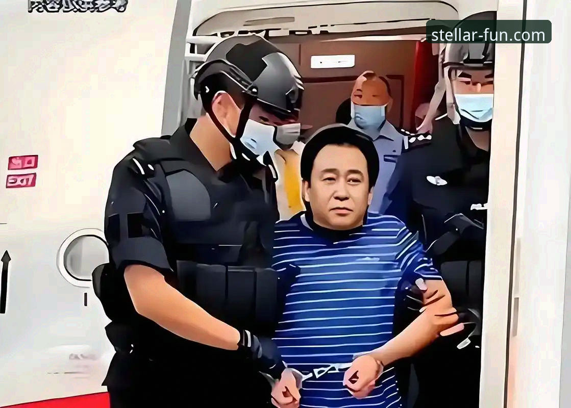 许家印案庭审最新进展：昔日足球帝国缔造者当庭认罪，法律与商业风险再引深思